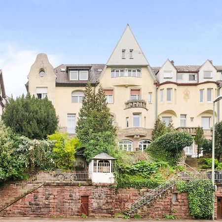 Kingsize Bett, Terrasse, Netflix, Zwei Zimmer Pforzheim Exterior foto